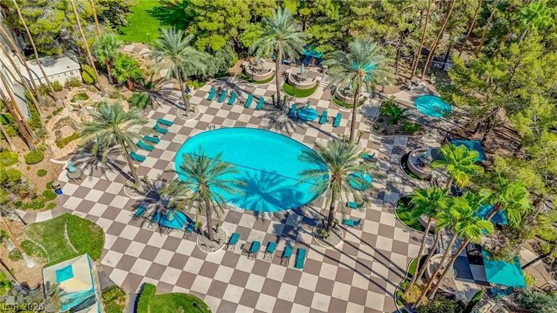 230 Flamingo, Las Vegas, NV 89169