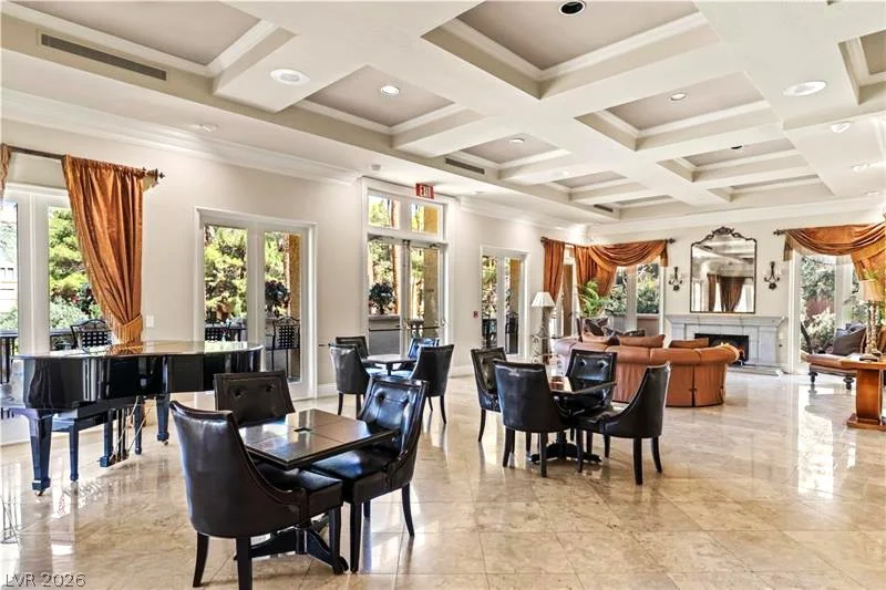 230 Flamingo, Las Vegas, NV 89169