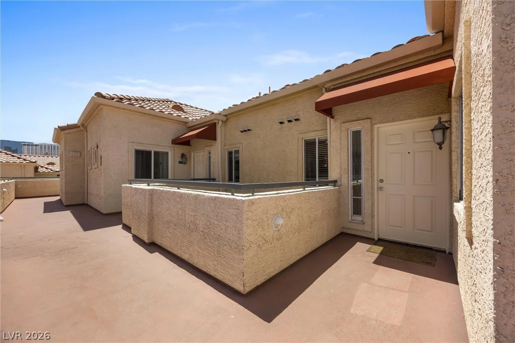 230 Flamingo, Las Vegas, NV 89169