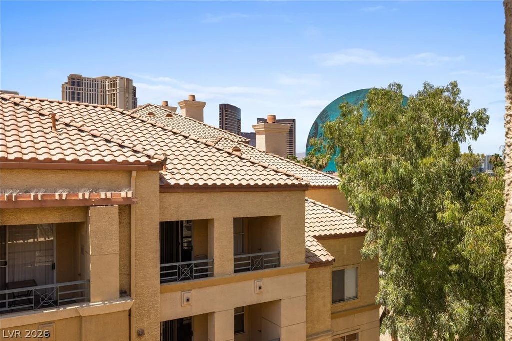 230 Flamingo, Las Vegas, NV 89169
