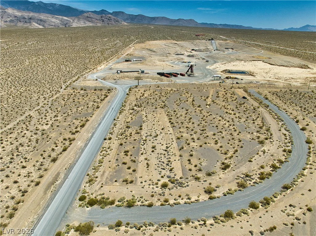 6401 Crazyhorse, Pahrump, NV 89061