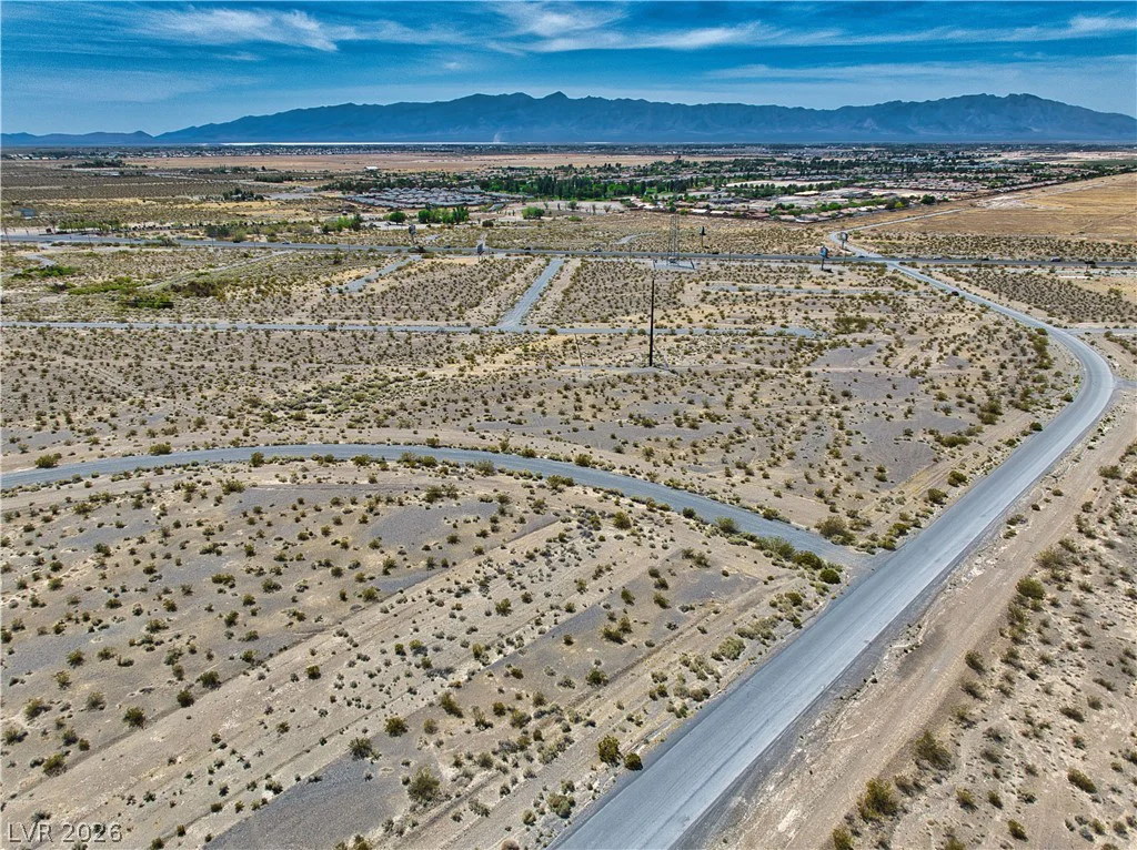 6401 Crazyhorse, Pahrump, NV 89061