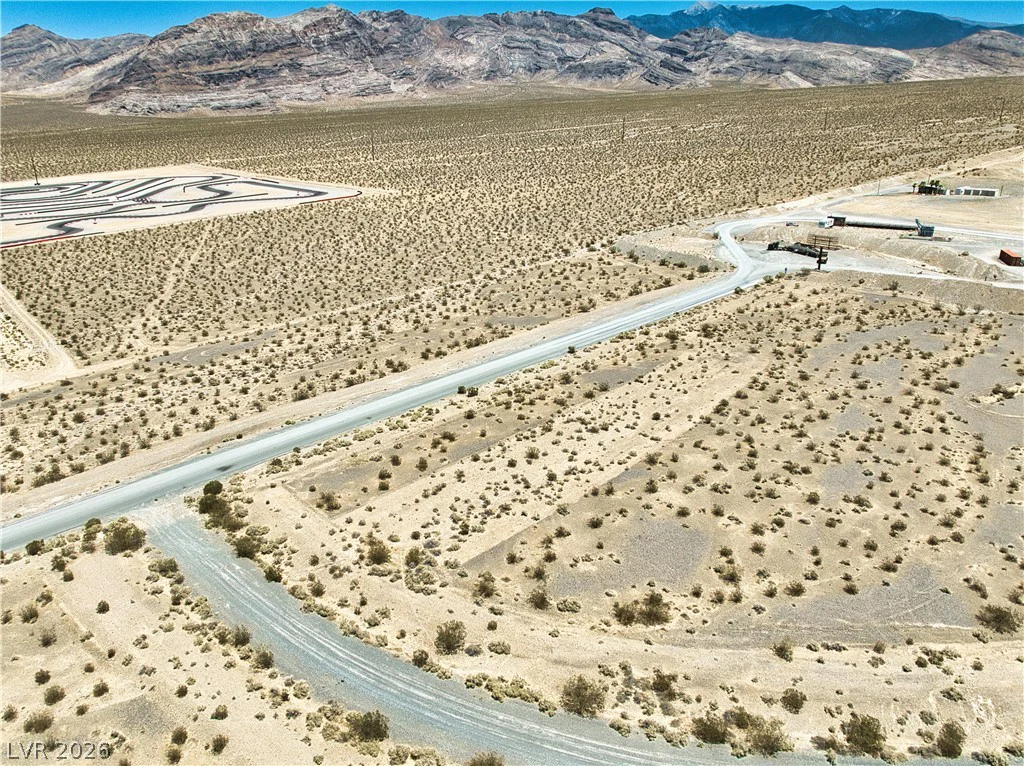 6401 Crazyhorse, Pahrump, NV 89061