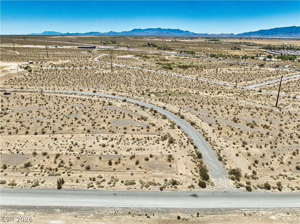 6401 Crazyhorse, Pahrump, NV 89061