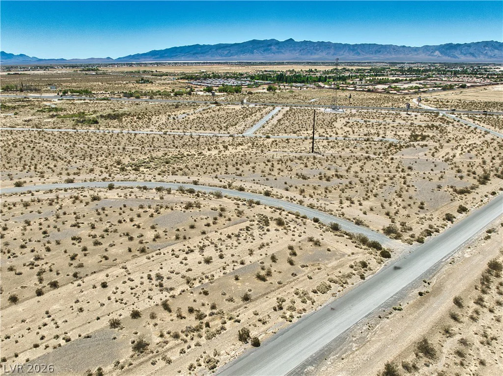 6401 Crazyhorse, Pahrump, NV 89061