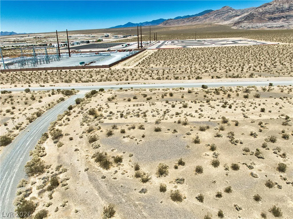 6401 Crazyhorse, Pahrump, NV 89061