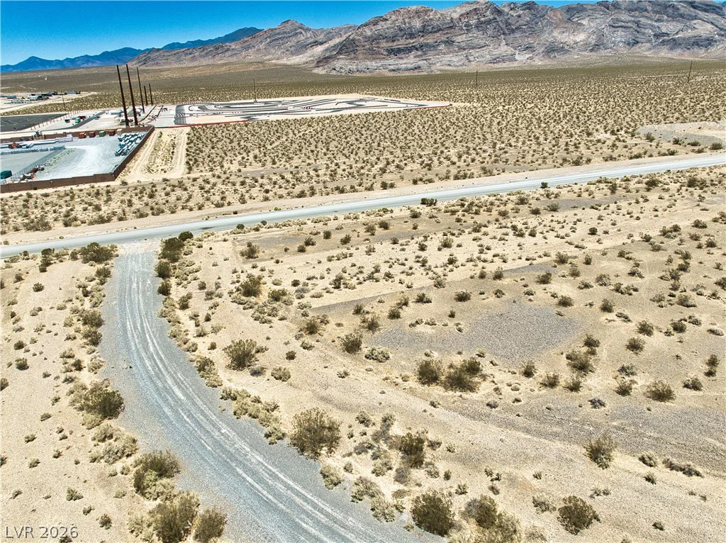 6401 Crazyhorse, Pahrump, NV 89061