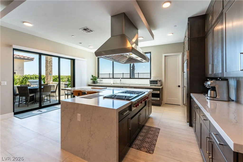 446 Highview Ridge, Las Vegas, NV 89138