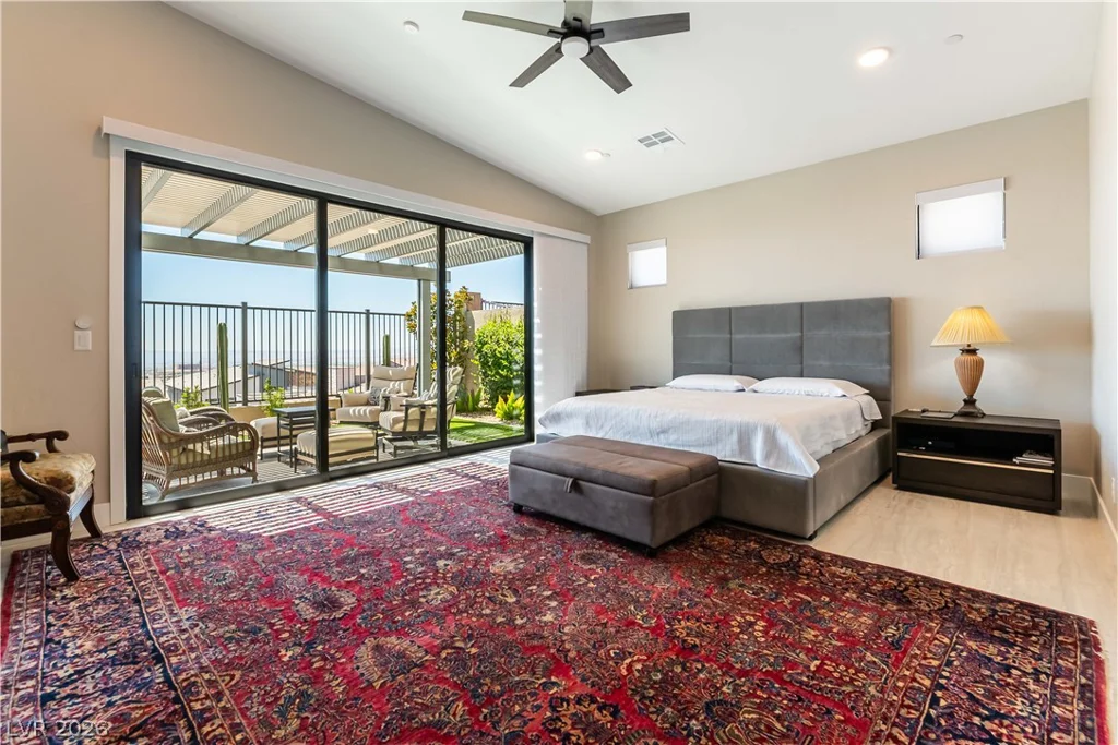 446 Highview Ridge, Las Vegas, NV 89138