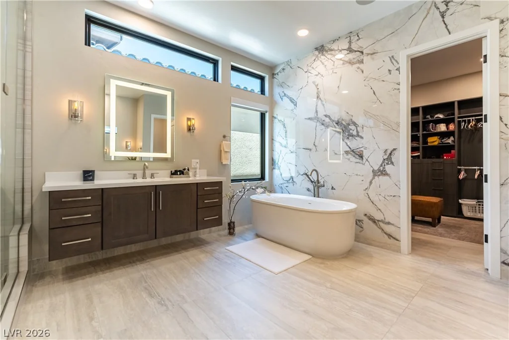 446 Highview Ridge, Las Vegas, NV 89138