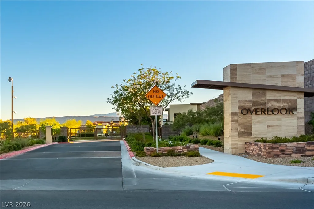 446 Highview Ridge, Las Vegas, NV 89138