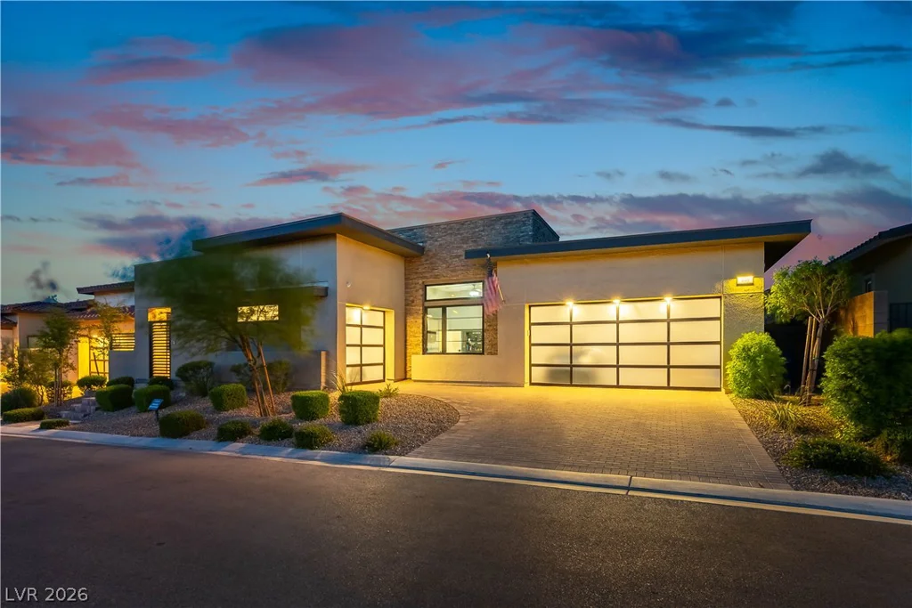 446 Highview Ridge, Las Vegas, NV 89138