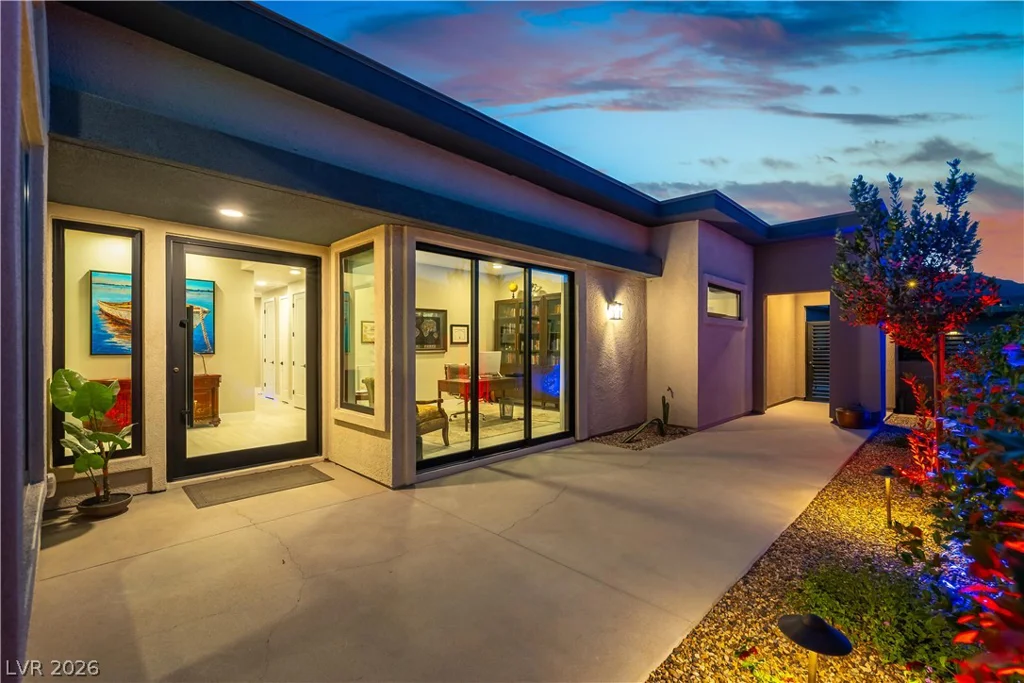 446 Highview Ridge, Las Vegas, NV 89138