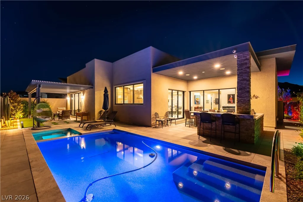 446 Highview Ridge, Las Vegas, NV 89138
