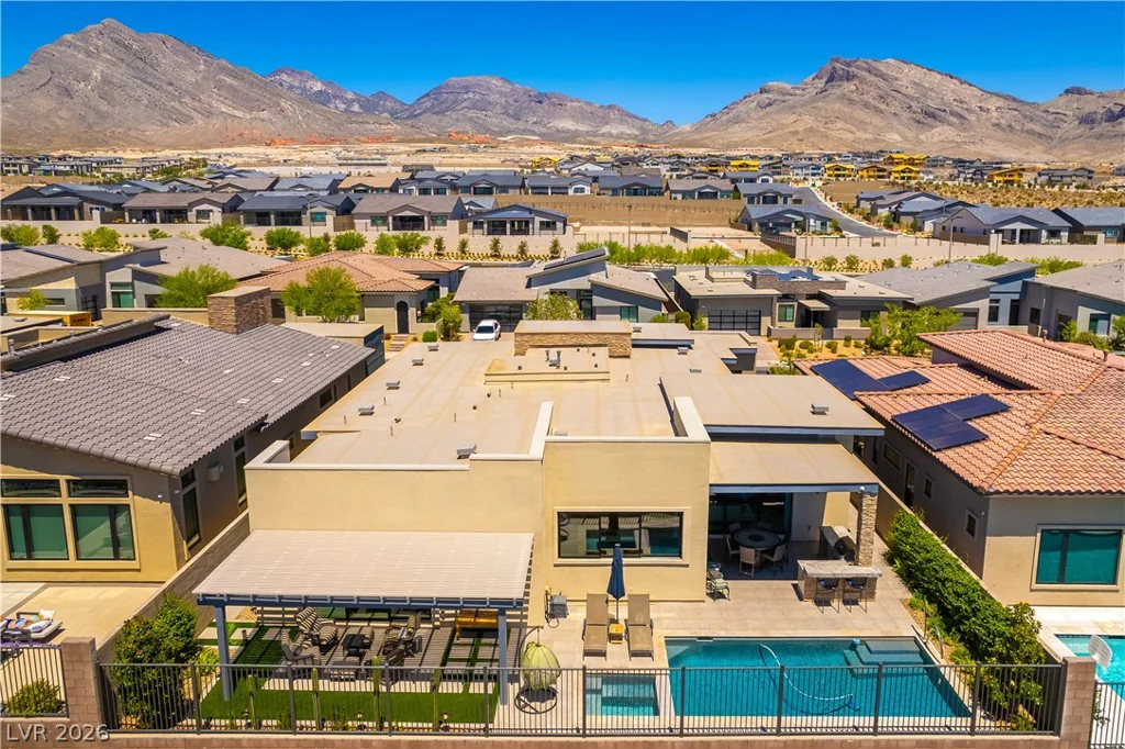 446 Highview Ridge, Las Vegas, NV 89138