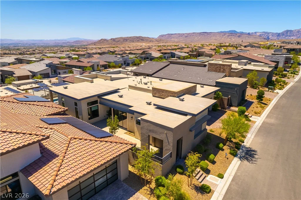 446 Highview Ridge, Las Vegas, NV 89138