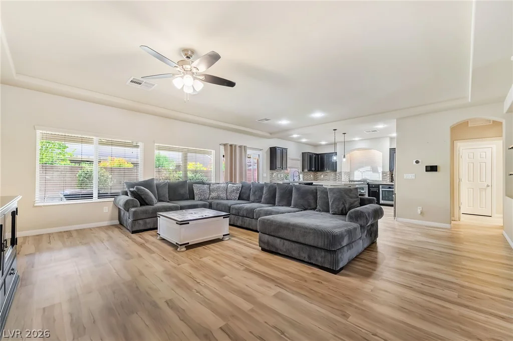 5377 Tartan Hill, Las Vegas, NV 89141