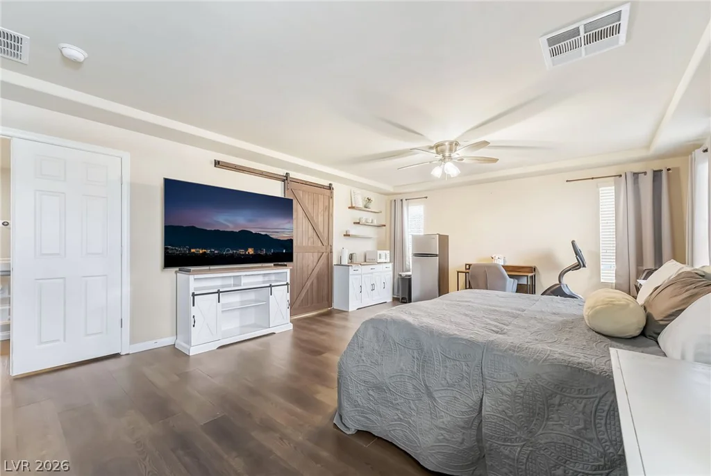 5377 Tartan Hill, Las Vegas, NV 89141
