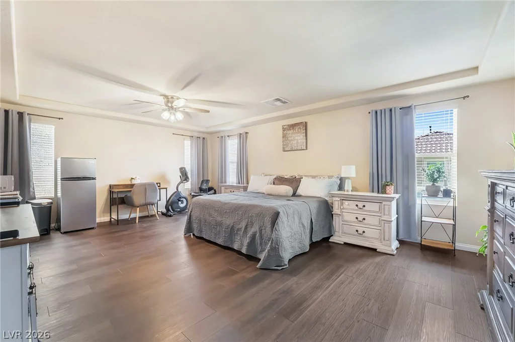 5377 Tartan Hill, Las Vegas, NV 89141