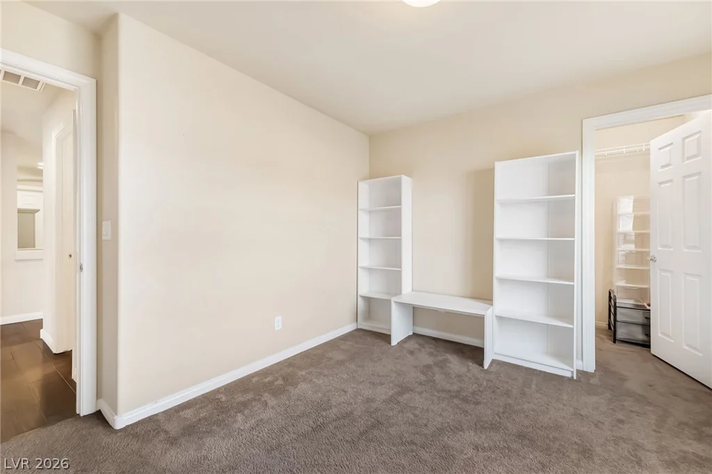 5377 Tartan Hill, Las Vegas, NV 89141