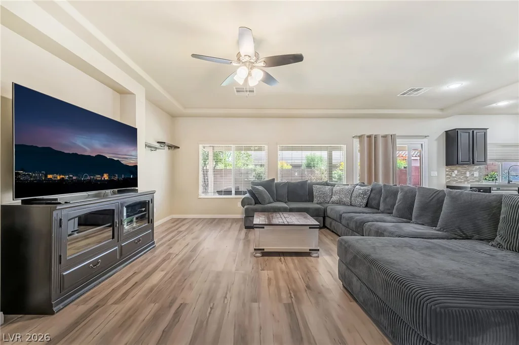 5377 Tartan Hill, Las Vegas, NV 89141