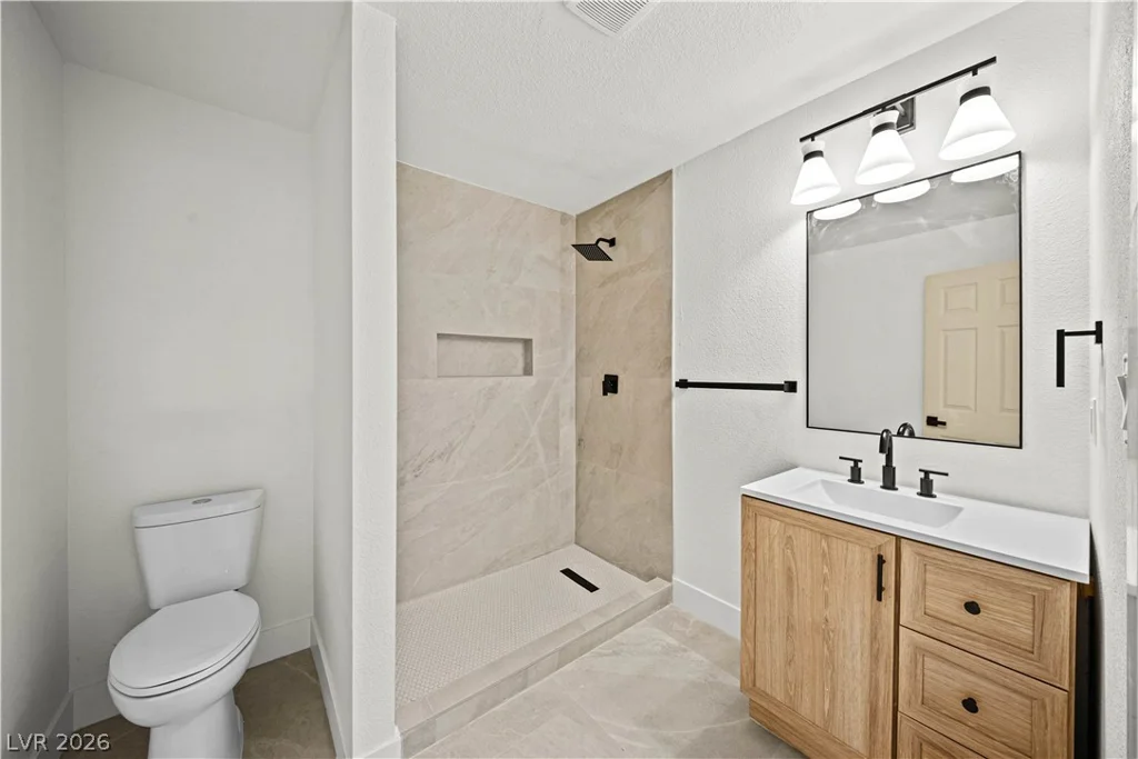 4378 Swandale, Las Vegas, NV 89121