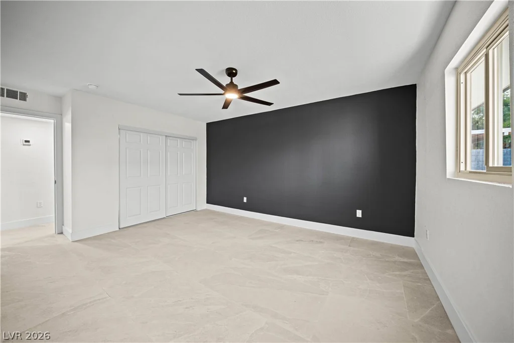 4378 Swandale, Las Vegas, NV 89121
