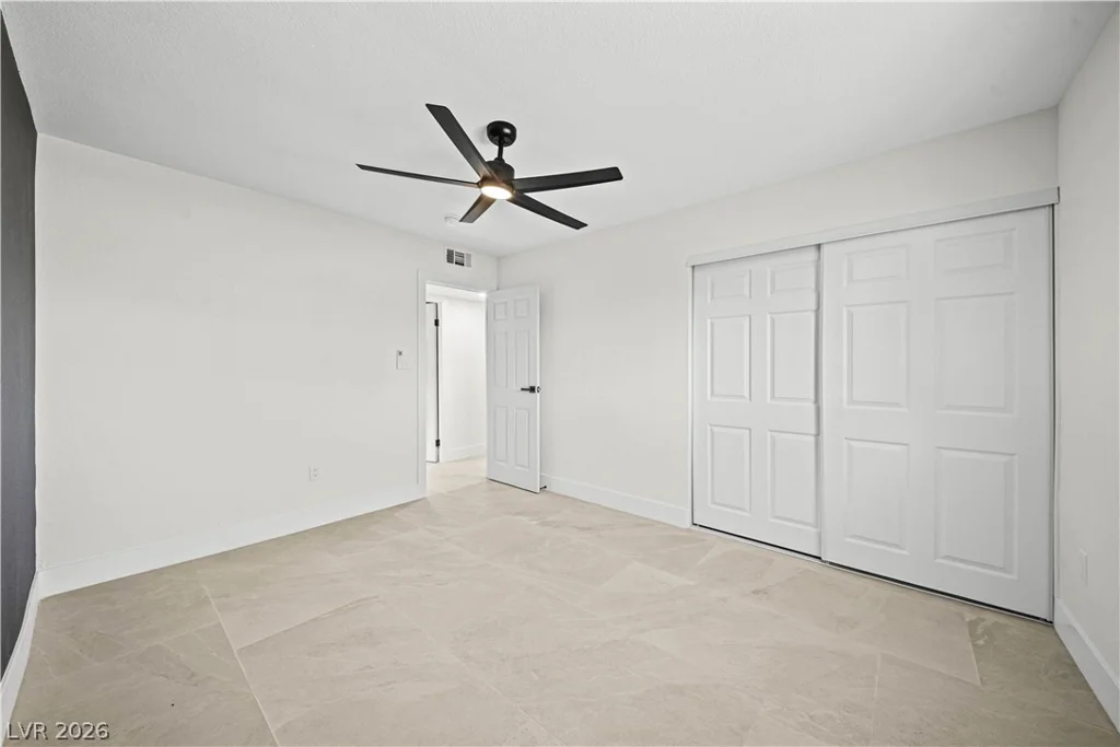 4378 Swandale, Las Vegas, NV 89121