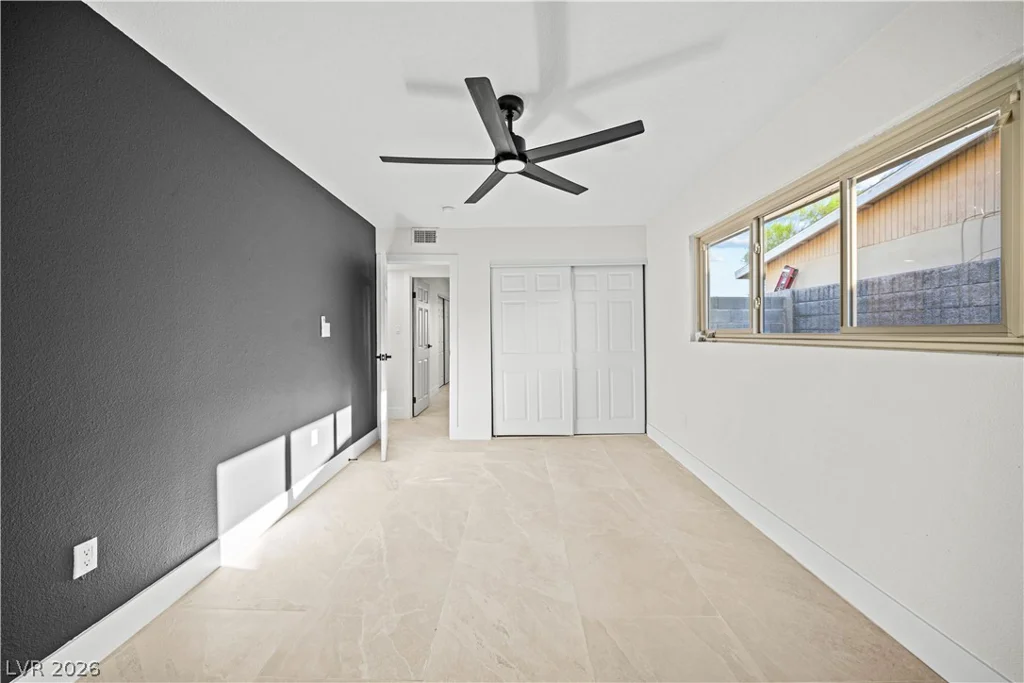4378 Swandale, Las Vegas, NV 89121
