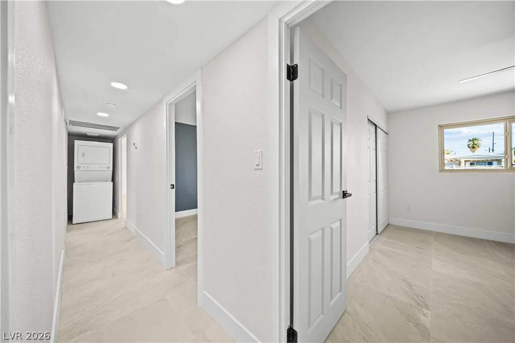 4378 Swandale, Las Vegas, NV 89121