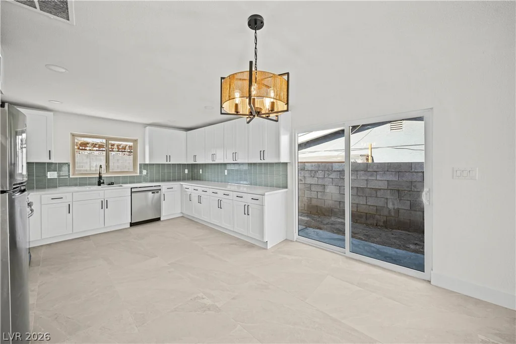 4378 Swandale, Las Vegas, NV 89121