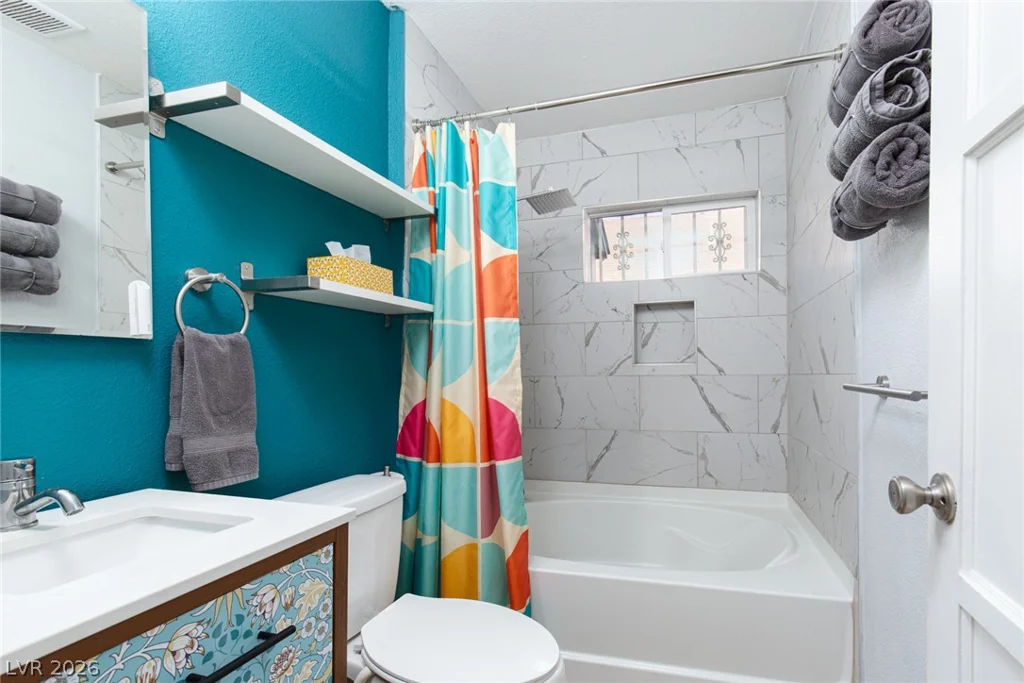 1016 Sweeney, Las Vegas, NV 89104