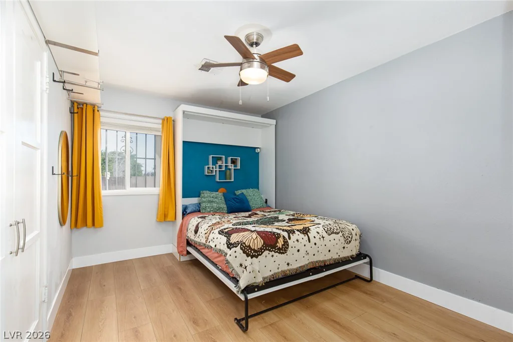 1016 Sweeney, Las Vegas, NV 89104