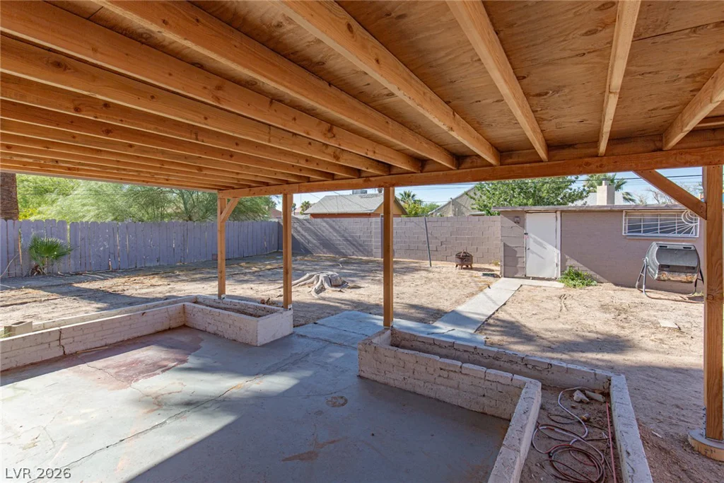 1016 Sweeney, Las Vegas, NV 89104