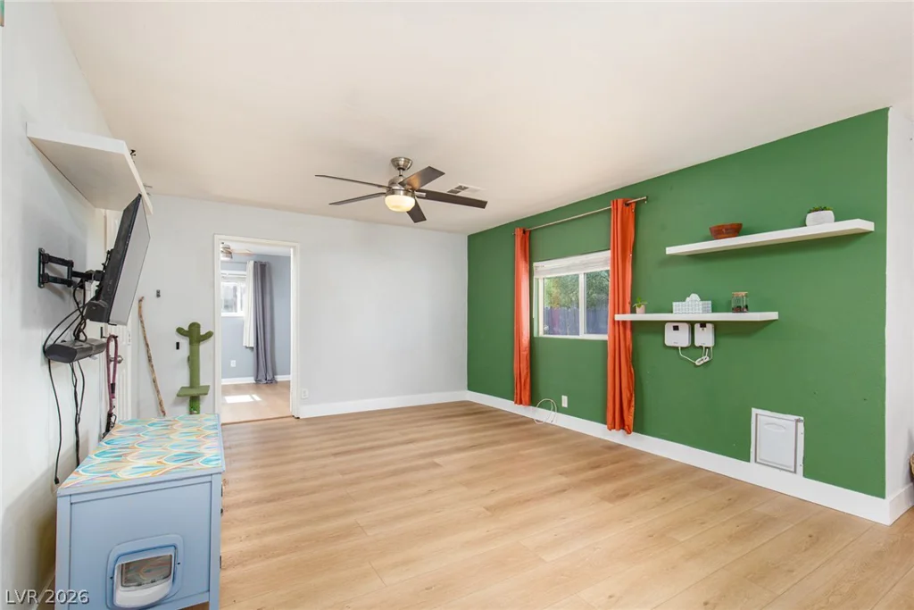 1016 Sweeney, Las Vegas, NV 89104