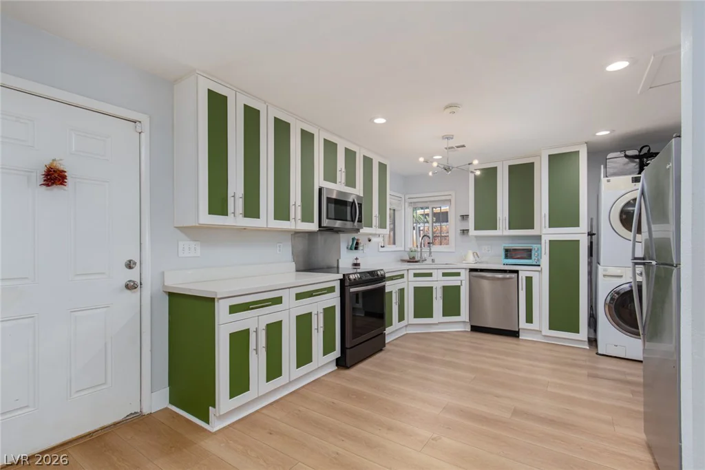 1016 Sweeney, Las Vegas, NV 89104