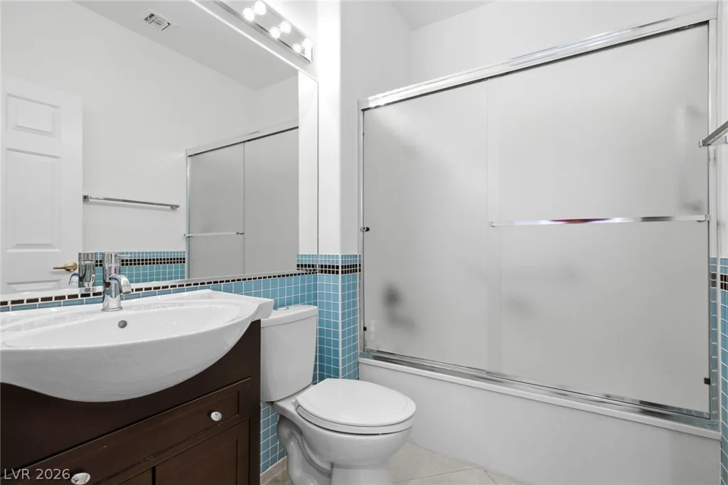 9404 January, Las Vegas, NV 89134