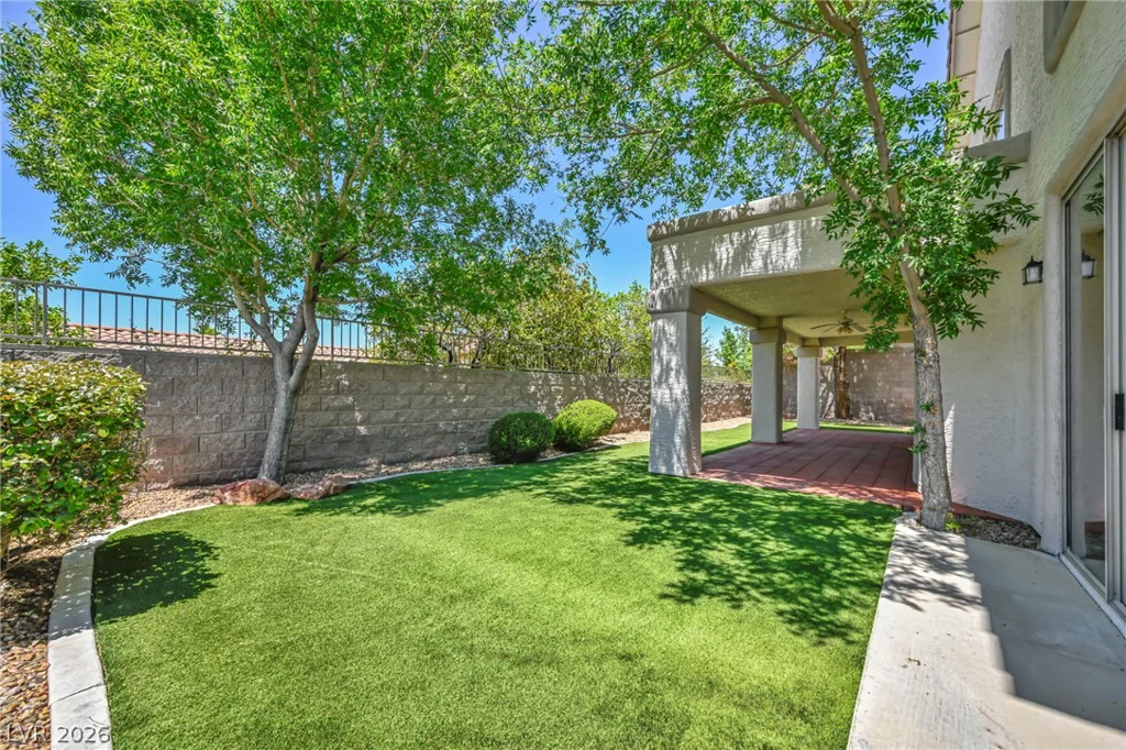 1327 Autumn Wind, Henderson, NV 89052