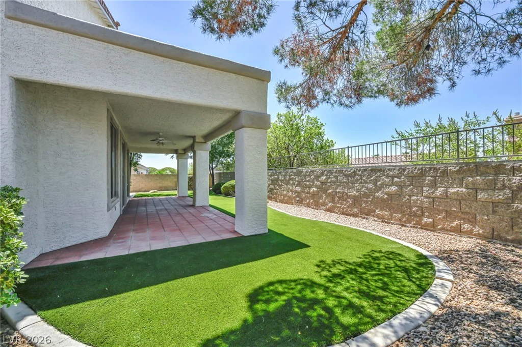 1327 Autumn Wind, Henderson, NV 89052