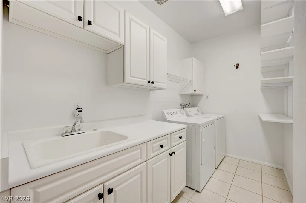 2050 Warm Springs, Henderson, NV 89014