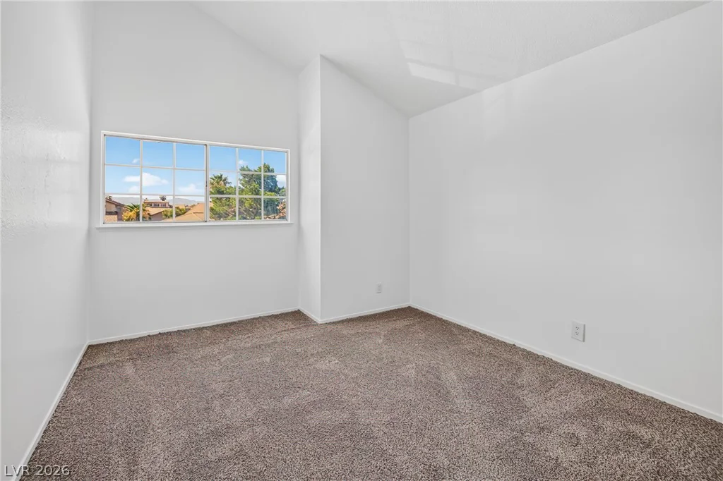 5841 Stateline, Las Vegas, NV 89110