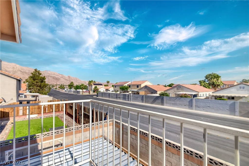 5841 Stateline, Las Vegas, NV 89110