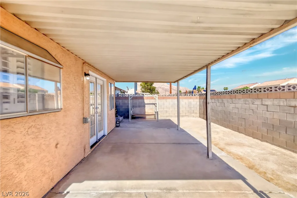 5841 Stateline, Las Vegas, NV 89110