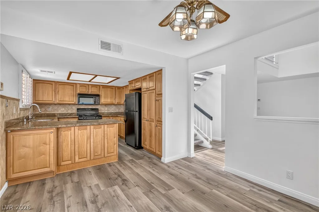 5841 Stateline, Las Vegas, NV 89110