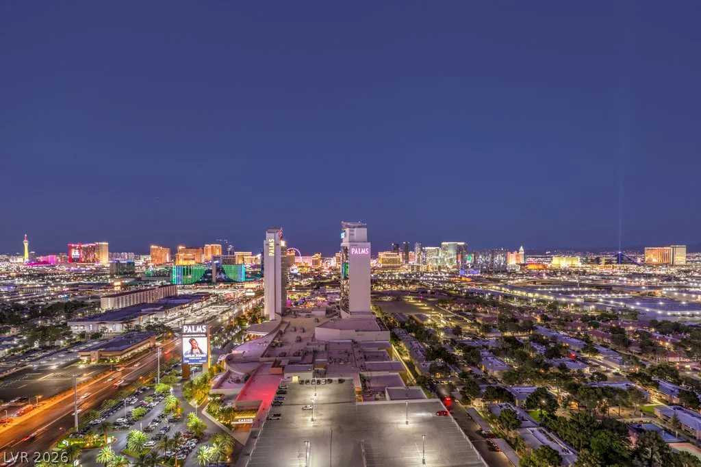 4381 Flamingo, Las Vegas, NV 89103