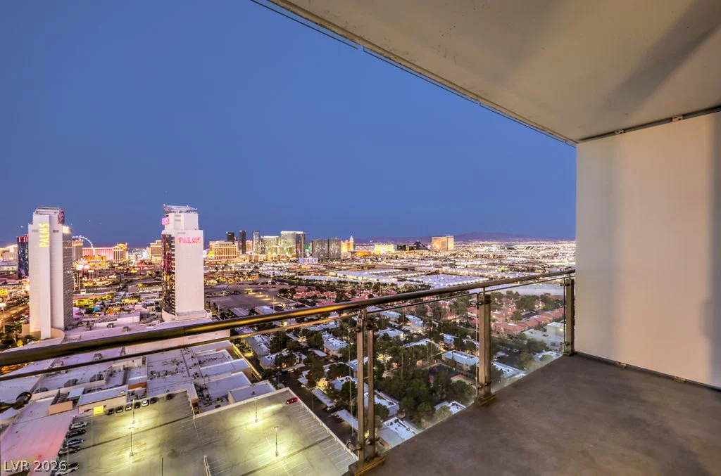 4381 Flamingo, Las Vegas, NV 89103