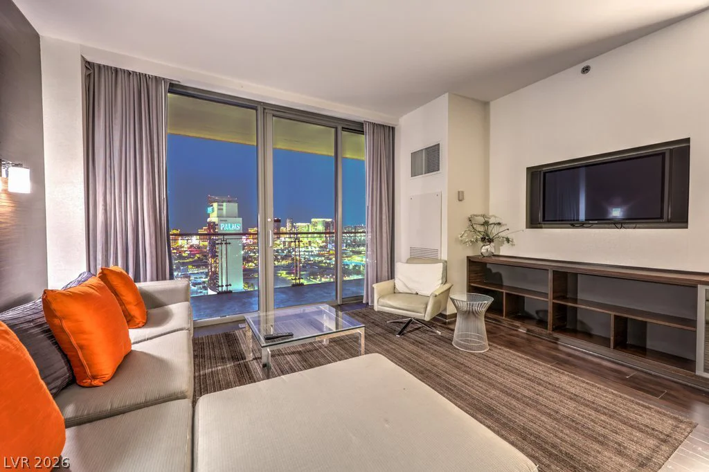 4381 Flamingo, Las Vegas, NV 89103