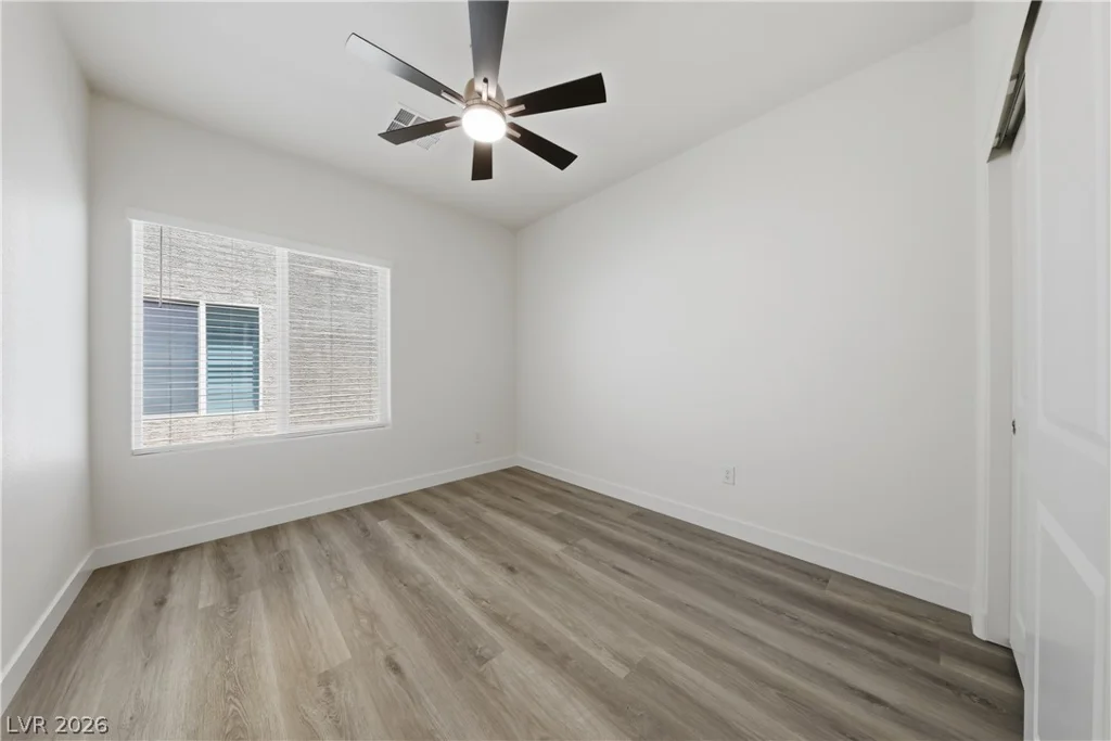 10017 Cabernet Hills, Las Vegas, NV 89141