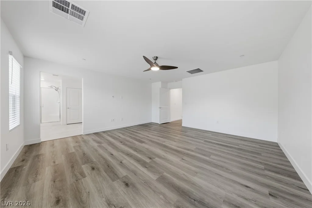 10017 Cabernet Hills, Las Vegas, NV 89141