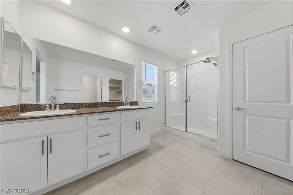 10017 Cabernet Hills, Las Vegas, NV 89141